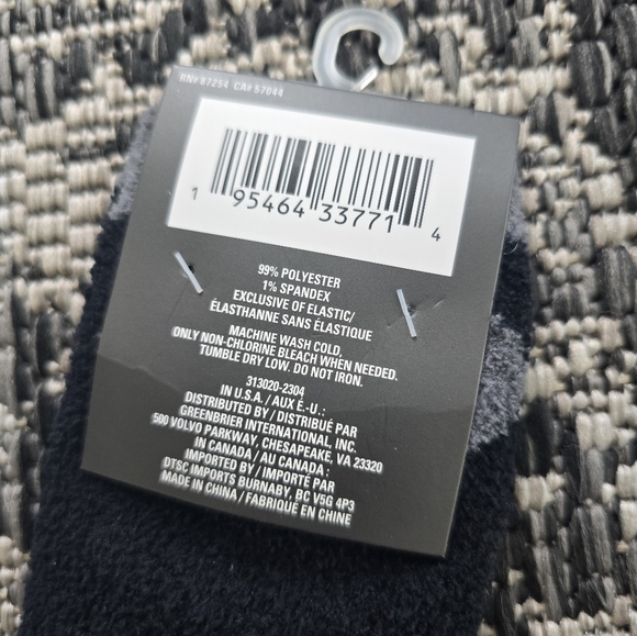 Skull Socks - Picture 3 of 3